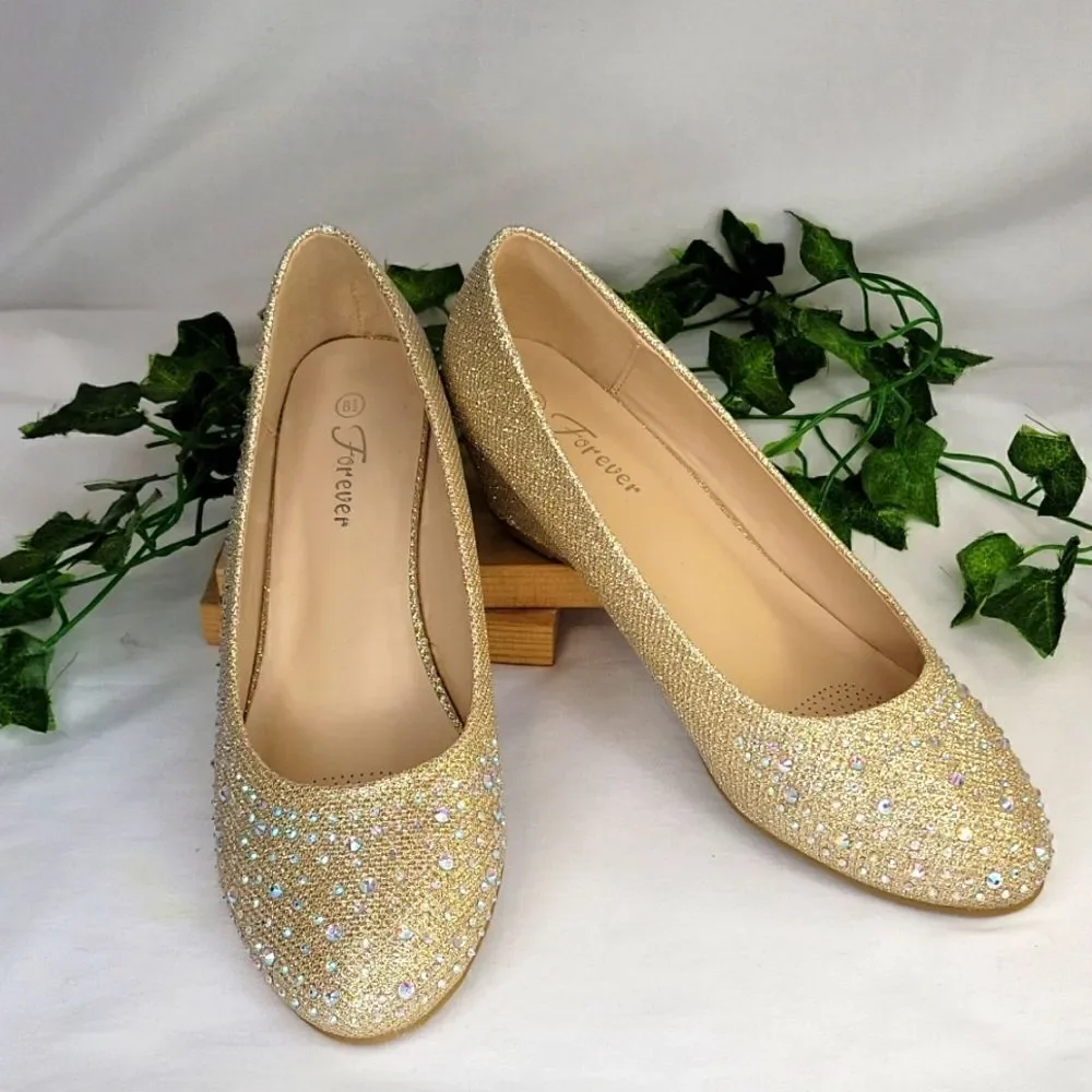 Forever. Amazon Purchase. Champagne/Gold Rhinestones. Wedge. Size 8.5. NWOT